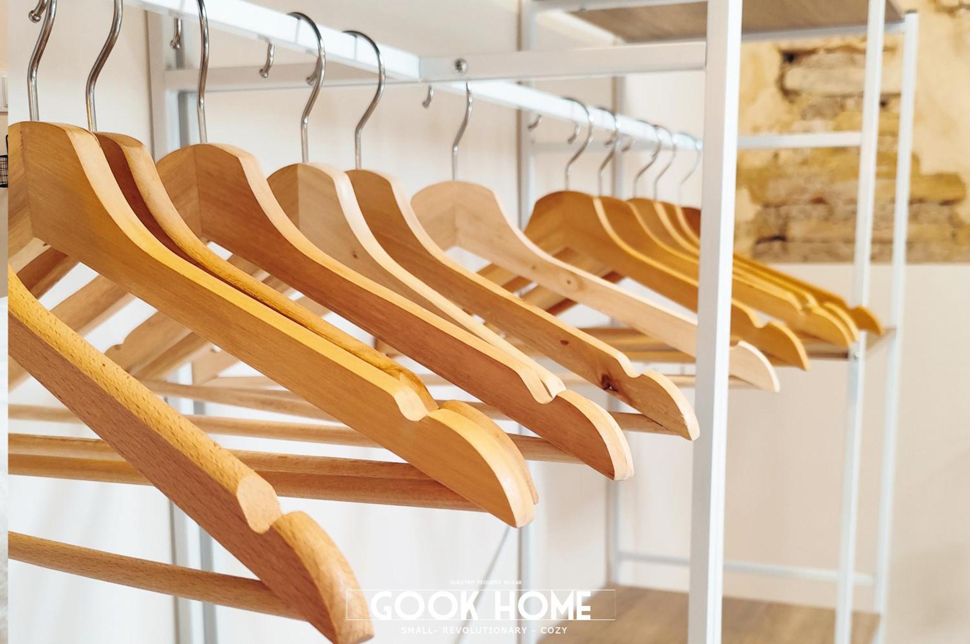 Gook Center Apartment *